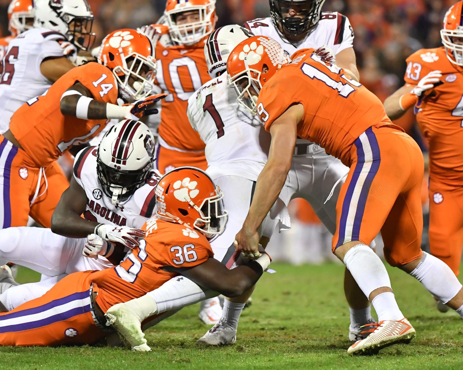 Clemson vs South Carolina 2018-70.jpg